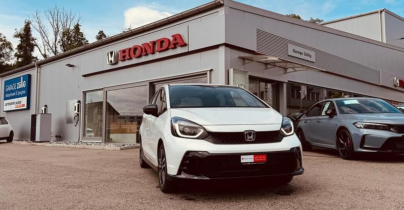 Weiss Gebraucht 2023 Honda Jazz Advance Kleinwagen | CHF 24’980 (Guter Preis) - Bild 1/4