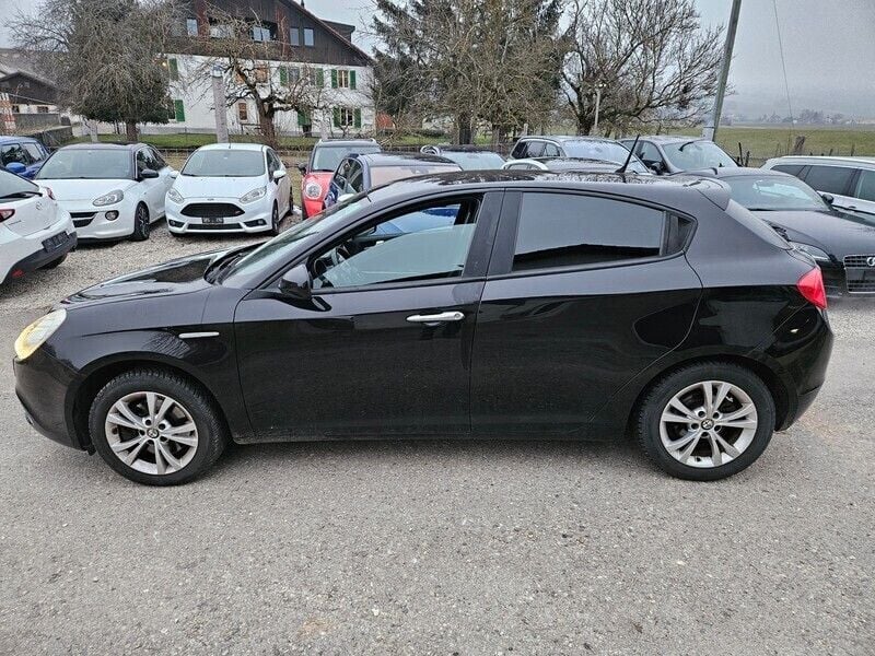 Gebraucht 2013 Alfa Romeo Giulietta Distinctive Kleinwagen | CHF 3’999 (Fairer Preis) - Bild 1/4