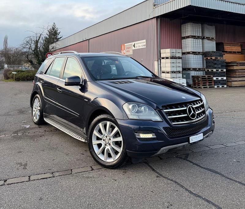 Gebraucht 2011 Mercedes ML350 SUV | CHF 9’399 - Bild 1/4
