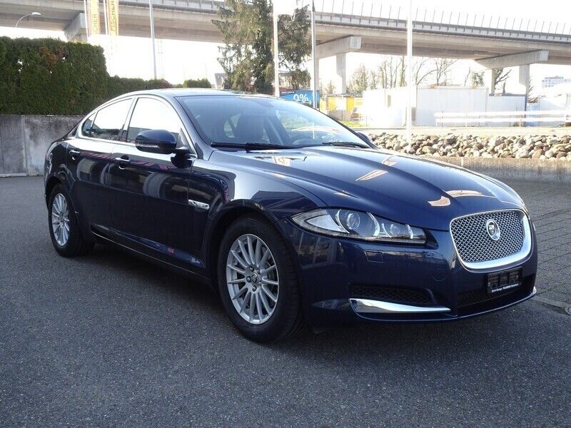 Gebraucht Jaguar XF 190 PS (139 kW) 2012 Limousine