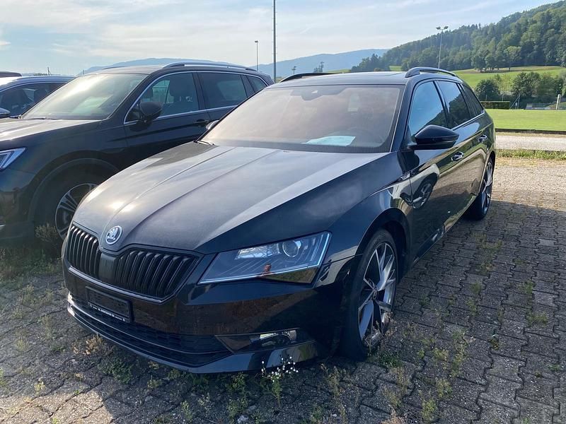Gebraucht 2017 Skoda Superb SportLine Kombi | CHF 23’500 (Etwas zu teuer) - Bild 1/3