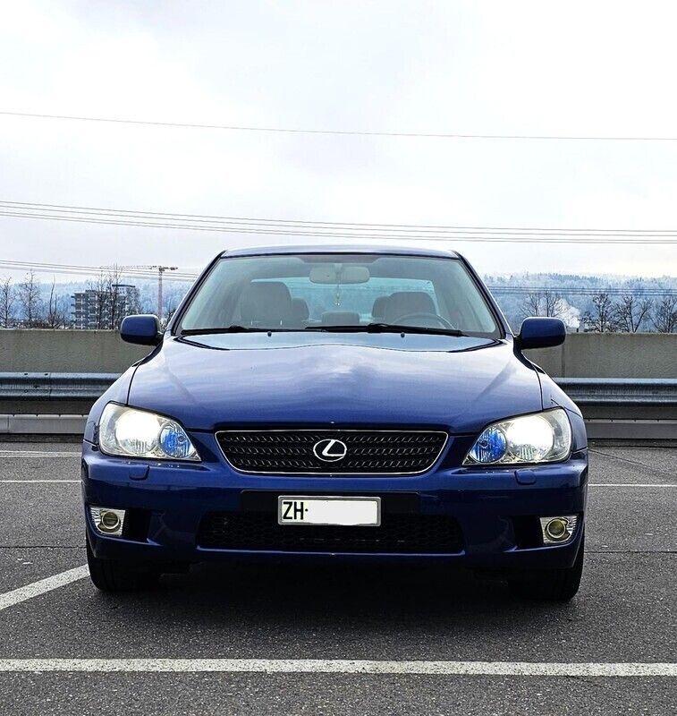 Gebraucht Lexus IS300 214 PS (157 kW) 2003