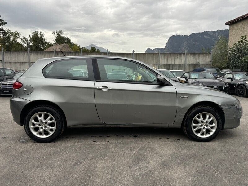 Gebraucht Alfa Romeo 147 Progression 105 PS (77 kW) 2005 Kleinwagen
