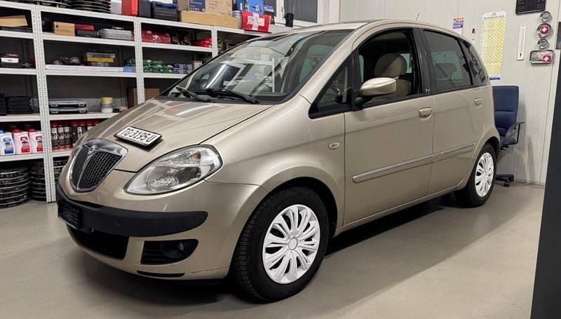 Gebraucht Lancia Musa 95 PS (69 kW) 2007 Van / Kleinbus