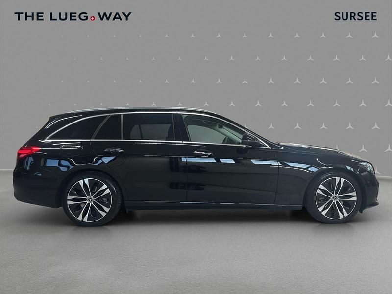 Gebraucht Mercedes C220 Avantgarde 200 PS (147 kW) 2022 Schwarz Kombi