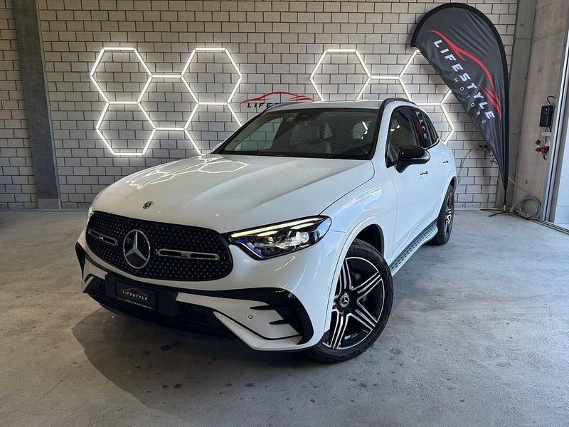 Gebraucht 2023 Mercedes GLC300e SUV | CHF 56’900 (Teuer) - Bild 1/4