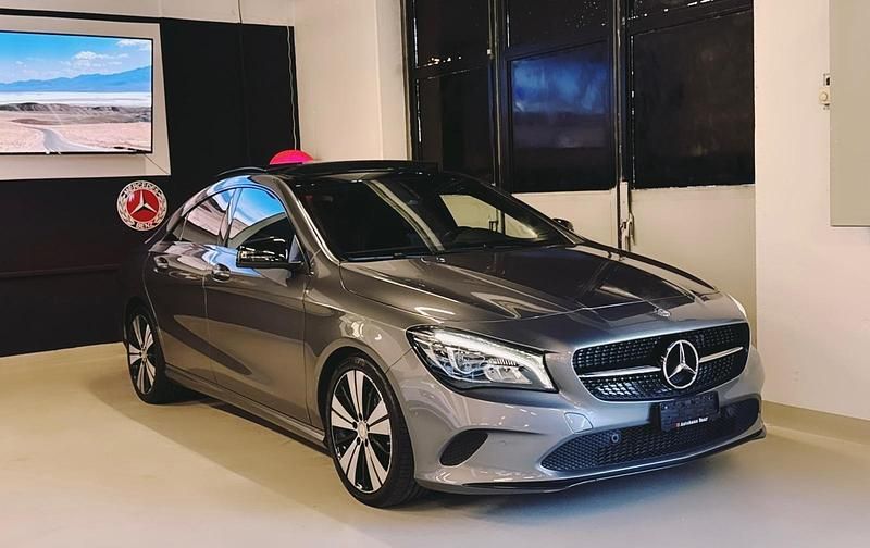 Gebraucht 2016 Mercedes CLA200 Urban | CHF 17’900 - Bild 1/4