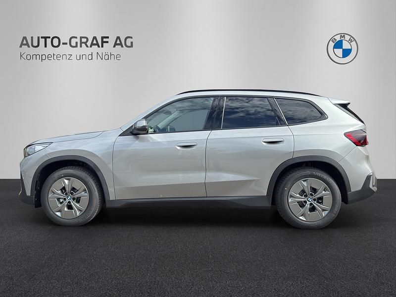 Neu BMW iX1 Shadowline 150 kW (204 PS) 2025 Grau SUV