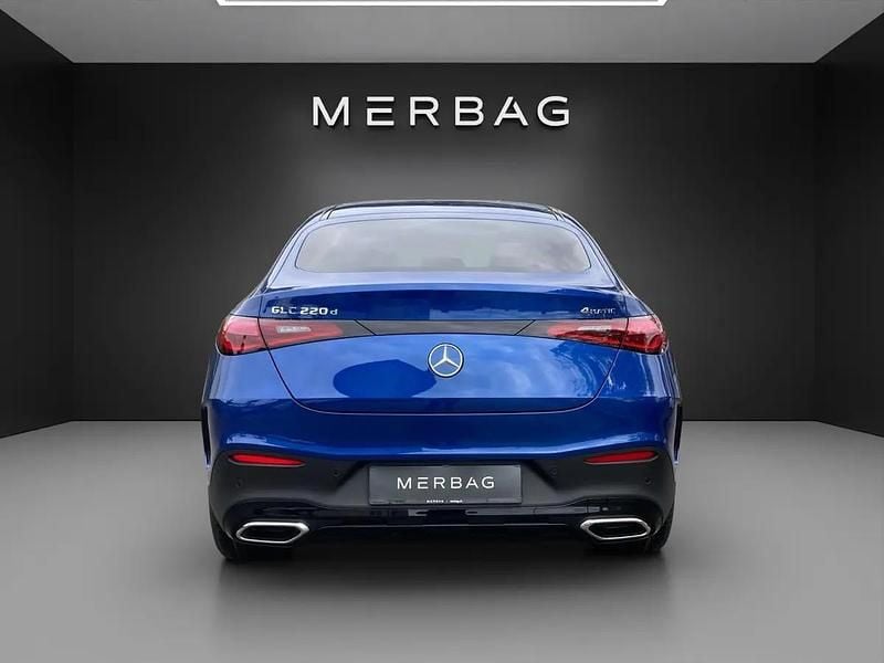 Neu Mercedes GLC220 197 PS (144 kW) 2025 Blau Coupé