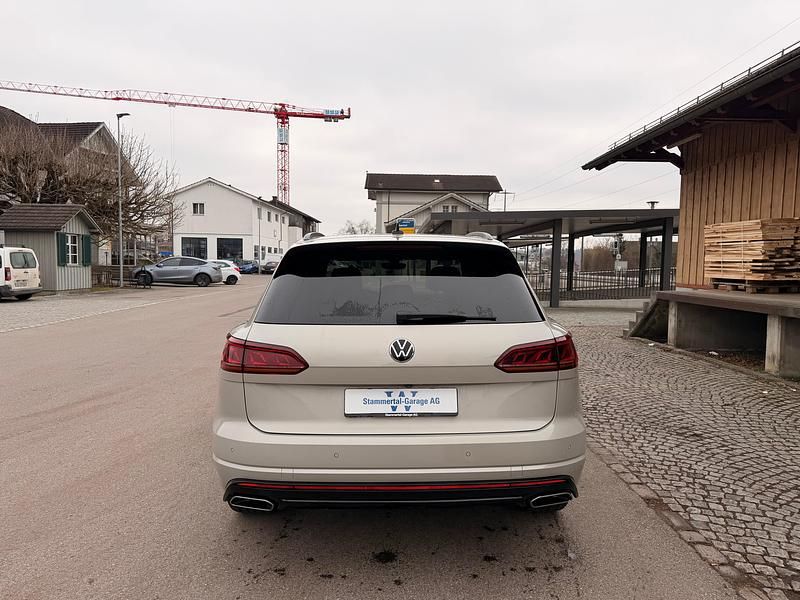 Gebraucht VW Touareg R-line 286 PS (210 kW) 2021 SUV
