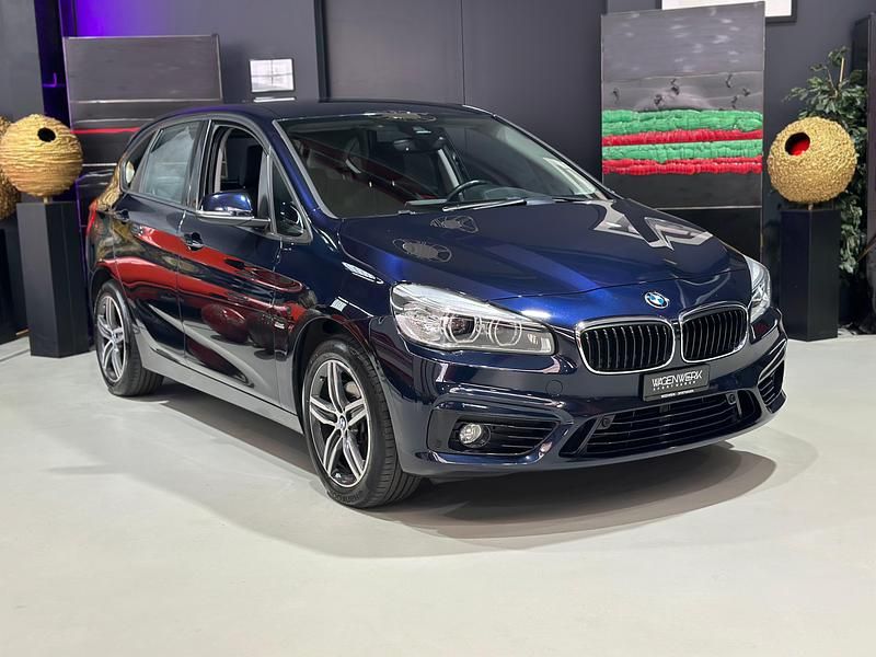 Gebraucht 2016 BMW 218 Active Tourer Sport Line Van / Kleinbus | CHF 14’900 - Bild 1/4