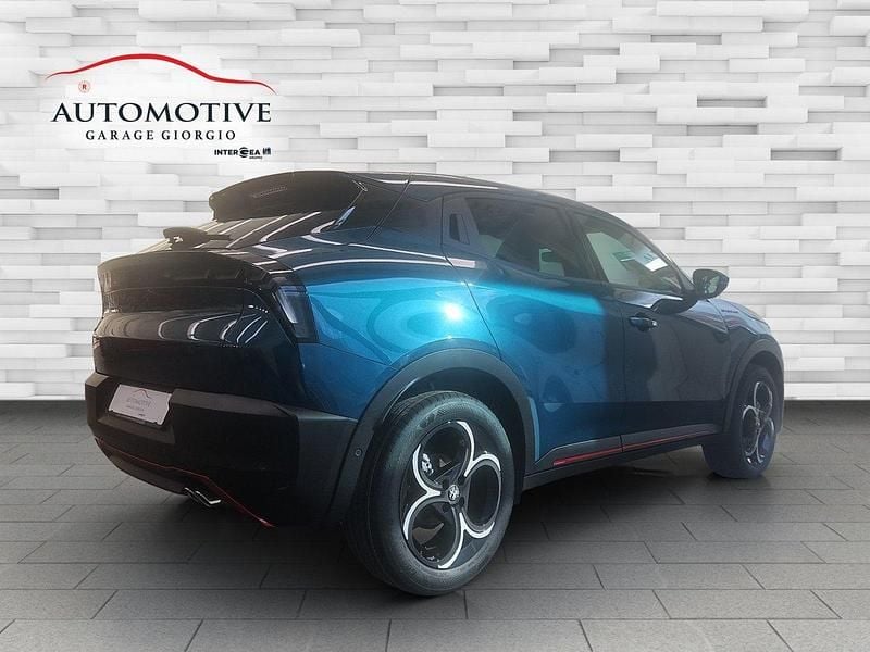 Neu Alfa Romeo Junior Edizione Speciale 136 PS (100 kW) 2025 SUV