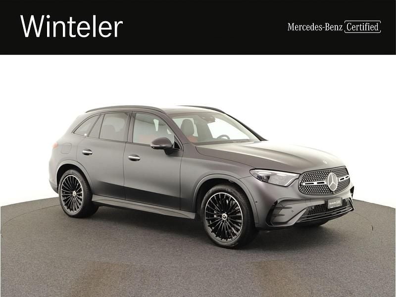 Gebraucht Mercedes GLC300e 198 PS (145 kW) 2024 Grau SUV