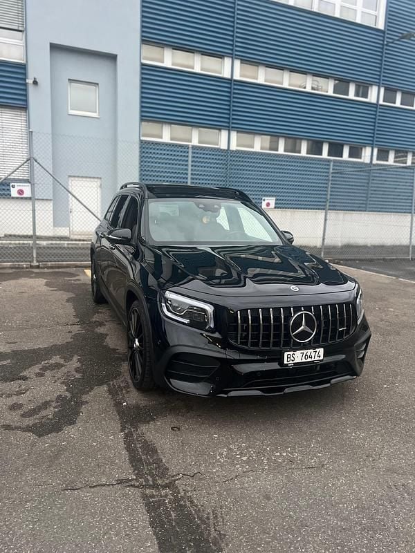 Gebraucht Mercedes GLB35 AMG 306 PS (225 kW) 2021 SUV
