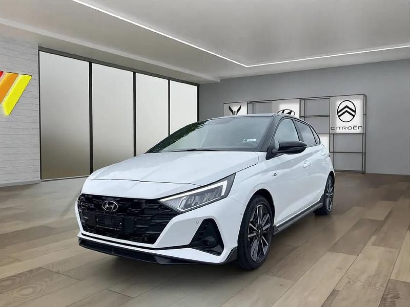 Gebraucht Hyundai i20 N Line 120 PS (88 kW) 2025 Weiss Kleinwagen