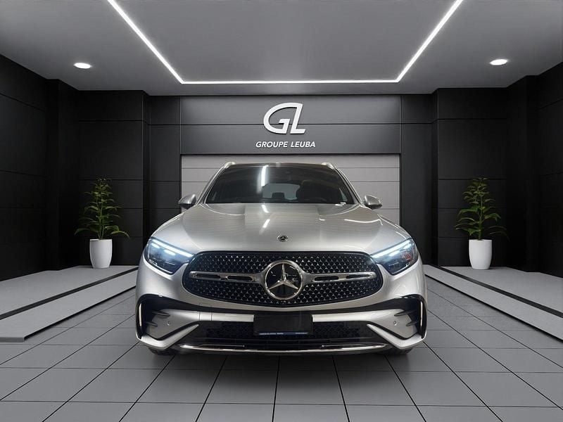 Neu Mercedes GLC220 197 PS (144 kW) 2025 Grau SUV