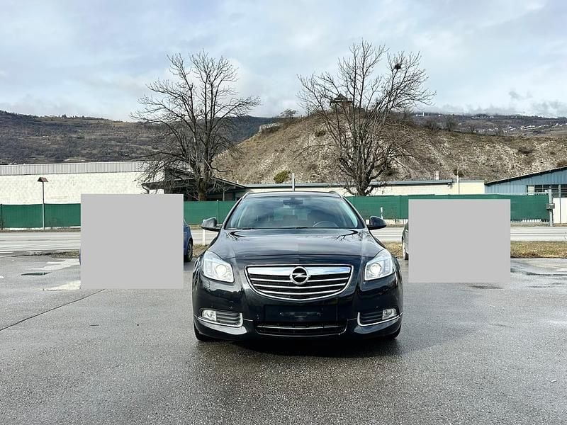 Gebraucht Opel Insignia Sport 220 PS (161 kW) 2010 Kombi