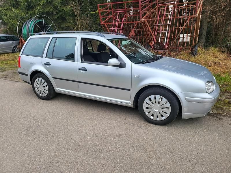 Gebraucht 2000 VW Golf IV Kombi | CHF 1’999 (Fairer Preis) - Bild 1/4