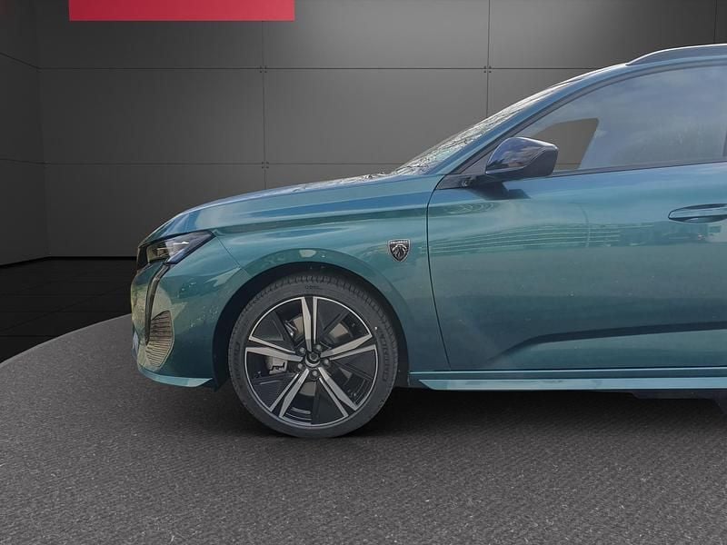 Gebraucht Peugeot 308 SW GT 180 PS (132 kW) 2024 Blau Kombi