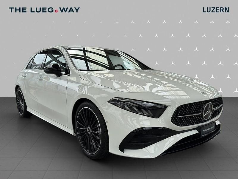 Gebraucht Mercedes A200 Night 163 PS (119 kW) 2025 Limousine