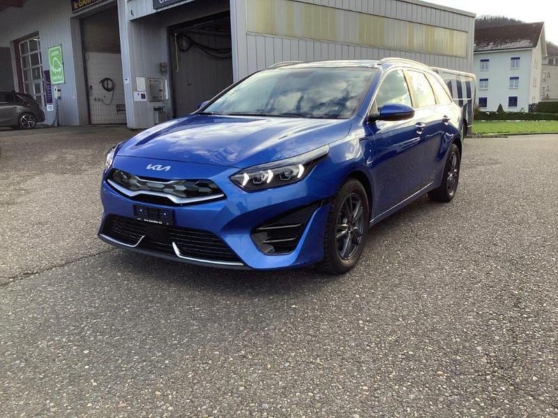 Gebraucht Kia Ceed Sportswagon Style 141 PS (103 kW) 2023 Kombi