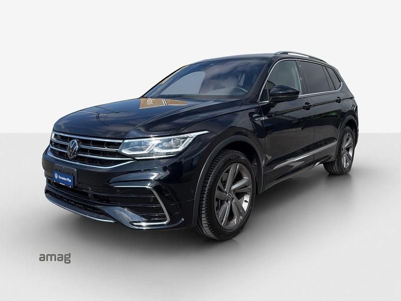 Deep black nacré Gebraucht 2024 VW Tiguan Allspace R-line SUV | CHF 41’490 (Fairer Preis) - Bild 1/4