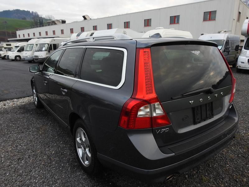 Gebraucht Volvo V70 Momentum 285 PS (209 kW) 2007 Kombi