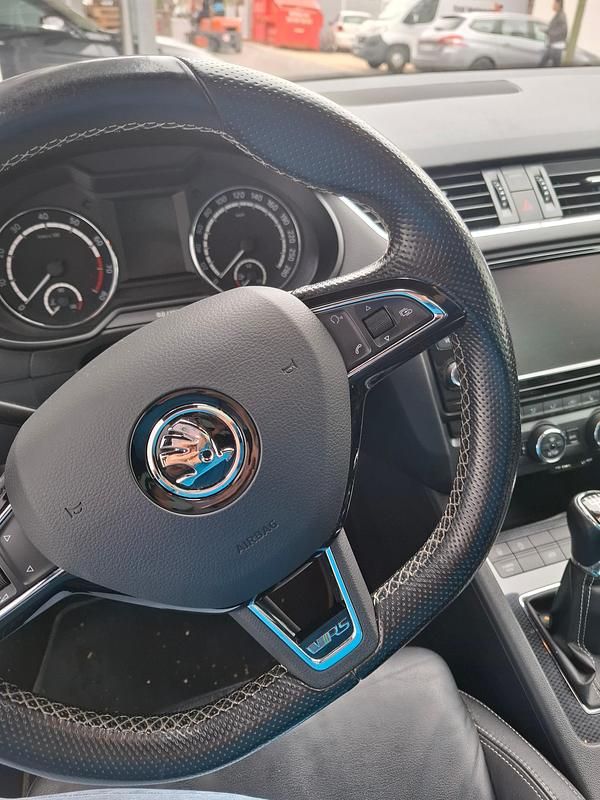 Gebraucht Skoda Octavia RS 220 PS (161 kW) 2015 Kleinwagen