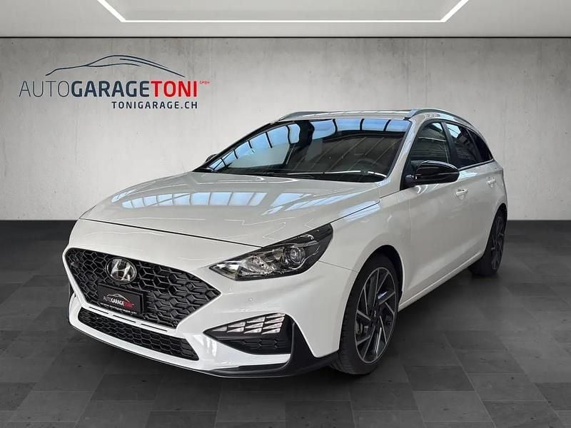 Weiss Gebraucht 2025 Hyundai i30 N Line Kombi | CHF 28’949 (Fairer Preis) - Bild 1/4