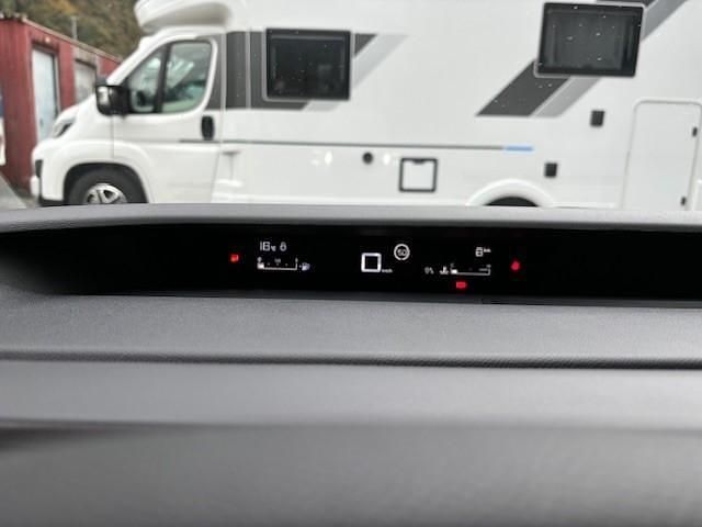 Neu Citroën C3 100 PS (73 kW) 2025 Grau Limousine