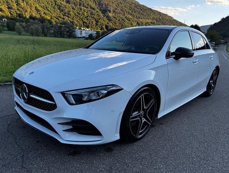 Gebraucht 2018 Mercedes A180 AMG line | CHF 18’900 - Bild 1/4