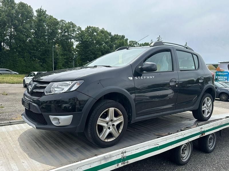 Gebraucht Dacia Sandero Lauréate 90 PS (66 kW) 2014 Kleinwagen