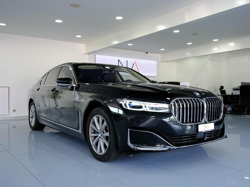 Gebraucht BMW 730 265 PS (194 kW) 2019 Limousine