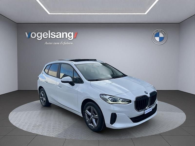 Gebraucht BMW 223 Active Tourer Performance 197 PS (144 kW) 2023 Weiss Van / Kleinbus