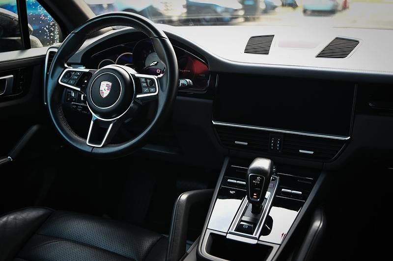 Gebraucht Porsche Cayenne 340 PS (250 kW) 2018 SUV