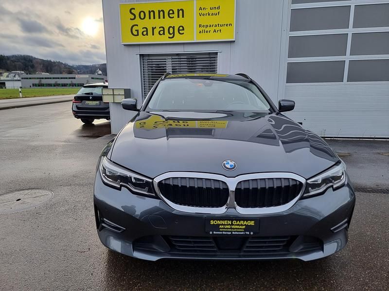 Gebraucht BMW 318 150 PS (110 kW) 2021 Kombi