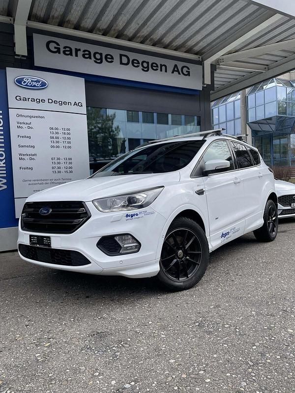Gebraucht 2018 Ford Kuga ST-Line SUV | CHF 17’900 - Bild 1/4