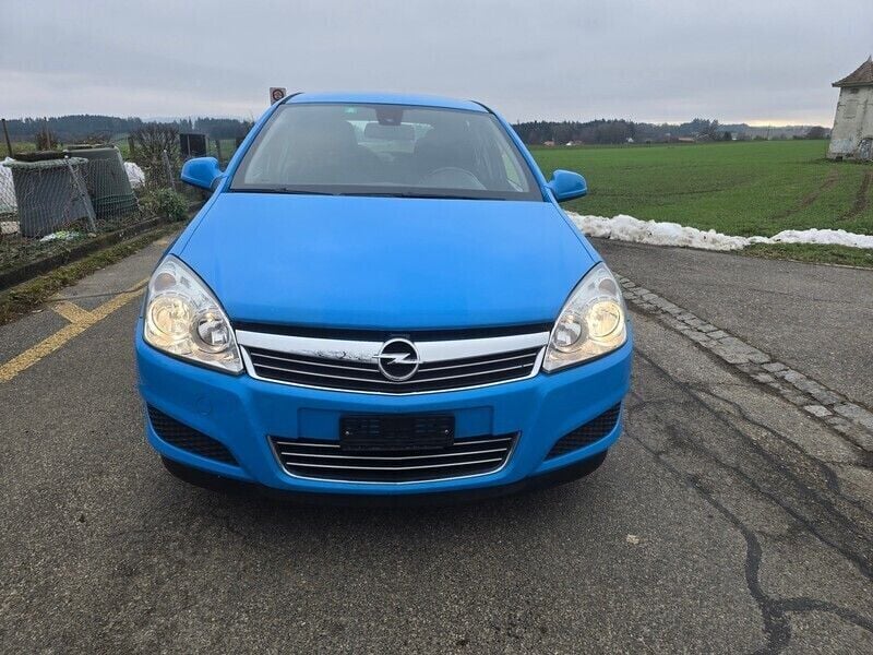 Gebraucht Opel Astra 115 PS (84 kW) 2010