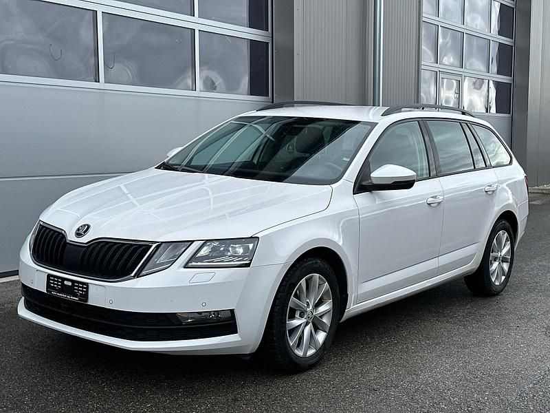 Gebraucht Skoda Octavia Ambition 115 PS (84 kW) 2019 Kombi