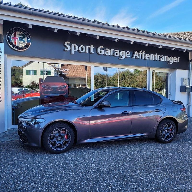 Gebraucht 2019 Alfa Romeo Giulia Ti Limousine | CHF 28’800 (Teuer) - Bild 1/4