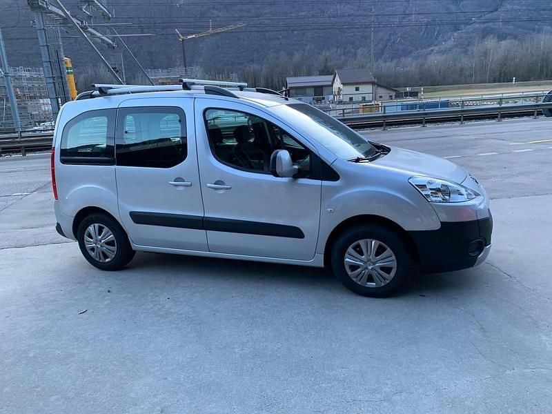 Gebraucht Peugeot Partner 90 PS (66 kW) 2010