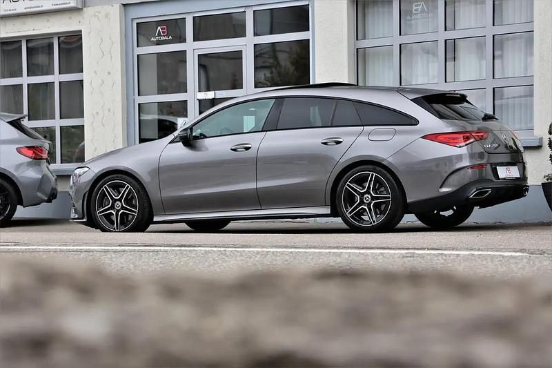 Gebraucht Mercedes CLA250 AMG line 224 PS (164 kW) 2025 Gray Limousine