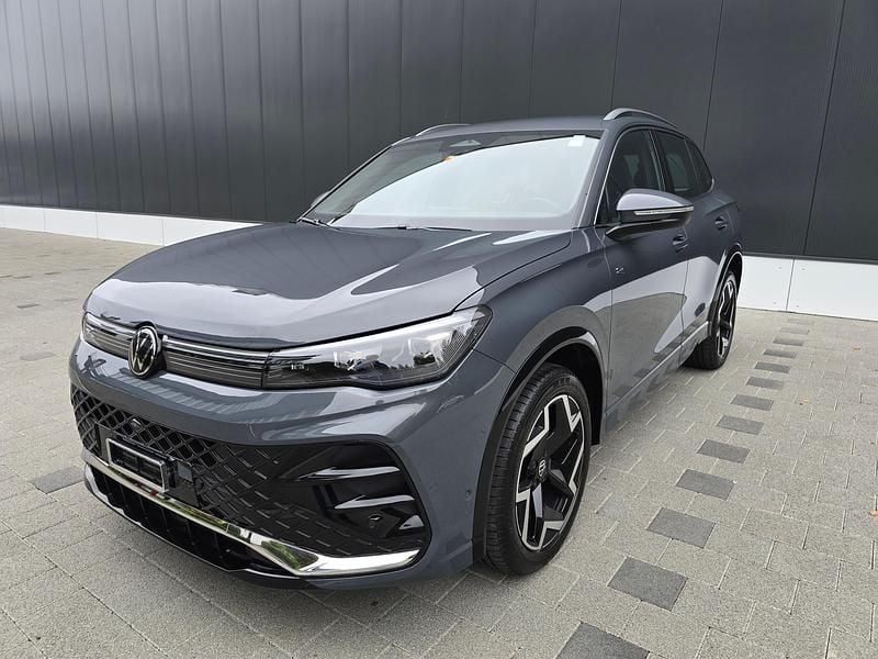 Gebraucht 2024 VW Tiguan R-line SUV | CHF 45’700 (Fairer Preis) - Bild 1/4