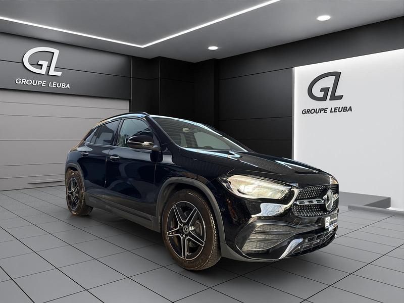 Schwarz Gebraucht 2023 Mercedes GLA200 AMG line SUV | CHF 35’900 (Fairer Preis) - Bild 1/4
