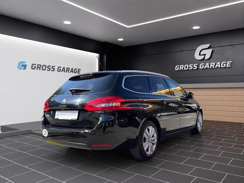 Gebraucht Peugeot 308 SW 130 PS (95 kW) 2021 Kombi