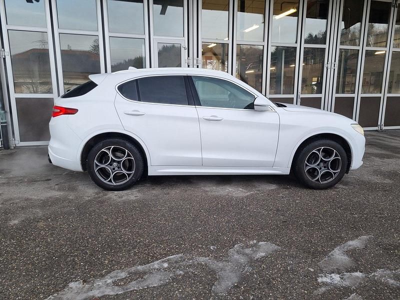 Gebraucht Alfa Romeo Stelvio Super 280 PS (205 kW) 2017 SUV