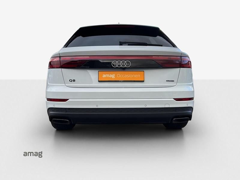Gebraucht Audi Q8 Ambiente 231 PS (169 kW) 2025 Weiss SUV