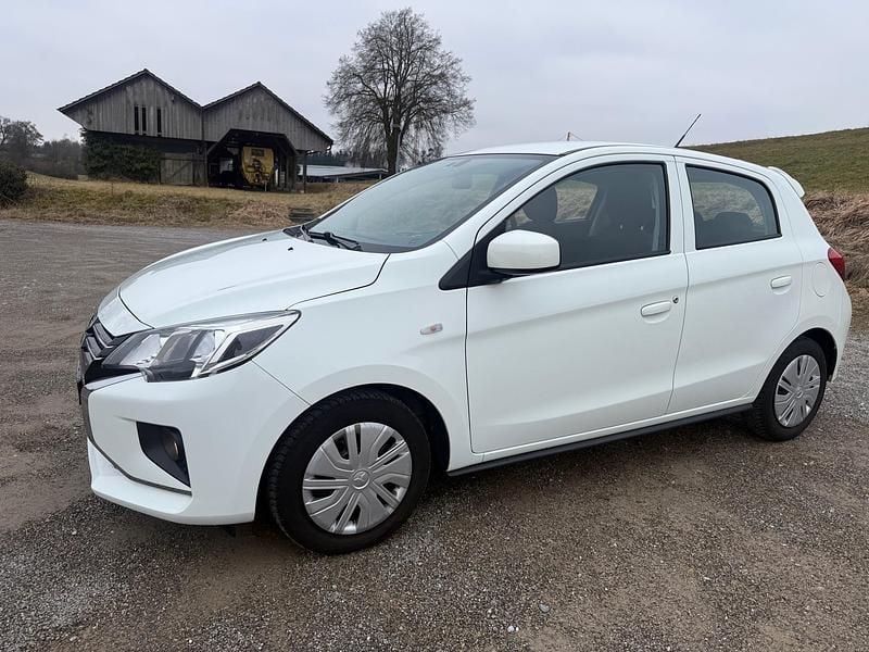Gebraucht Mitsubishi Space Star 71 PS (52 kW) 2022 Kleinwagen