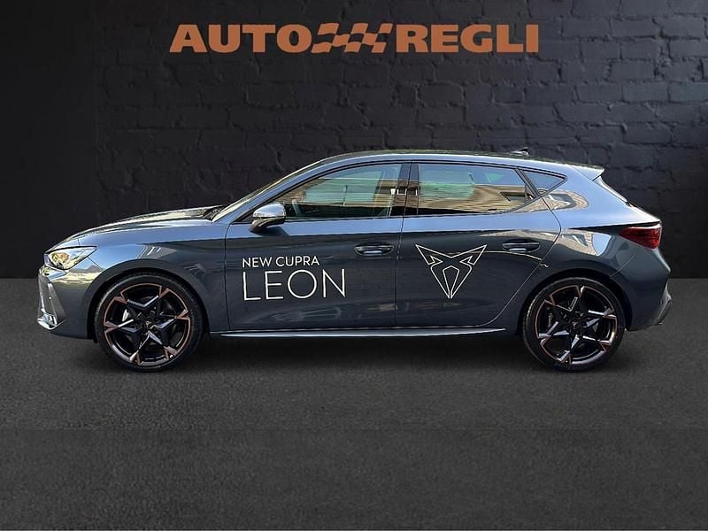 Gebraucht Cupra Leon 150 PS (110 kW) 2024 Grau Limousine