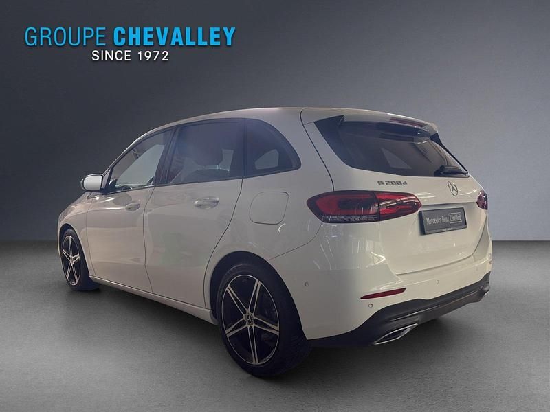 Gebraucht Mercedes B200 Night 150 PS (110 kW) 2022 Weiss Van / Kleinbus